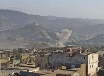 ميليشيا الحوثي تستهدف مواقع الجيش في تعز