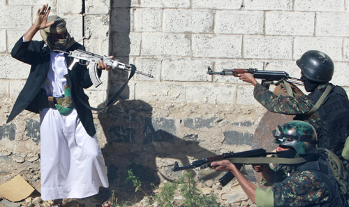 القبض على أحد عناصر القاعدة في صنعاء