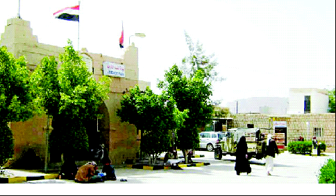 القاعدة تتبنى الهجوم ضد المتمردين الحوثيين وتختطف ضابطاً سعودياً يعمل بمستشفى السلام