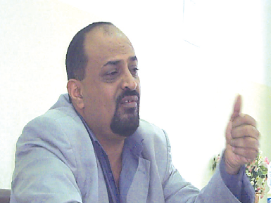 د.الصلاحي يؤكد أن الأزمة اليمنية مرشحة للتعقيد والقوى السياسية مثقلة بالأزمات 