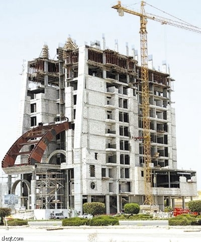 الأزمة العالمية توقف المشاريع العقارية في صنعاء والمكلا والحديدة عام 2010