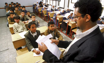 تراجع نصيب التعليم من الناتج المحلي في اليمن