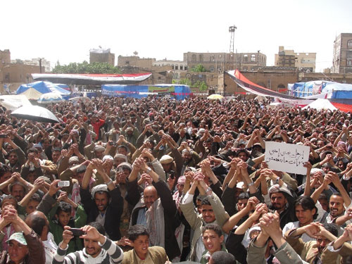 شباب الثورة بذمار يطالبون هيئة المظالم رفع الظلم عن اليمنيين ومحاكمة النظام