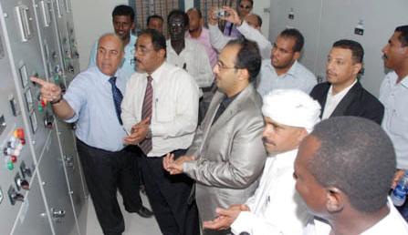  السقطري: وزارة الكهرباء تعمل على زيادة الطاقة التوليدية وتحسين شبكة الكهرباء بساحل حضرموت