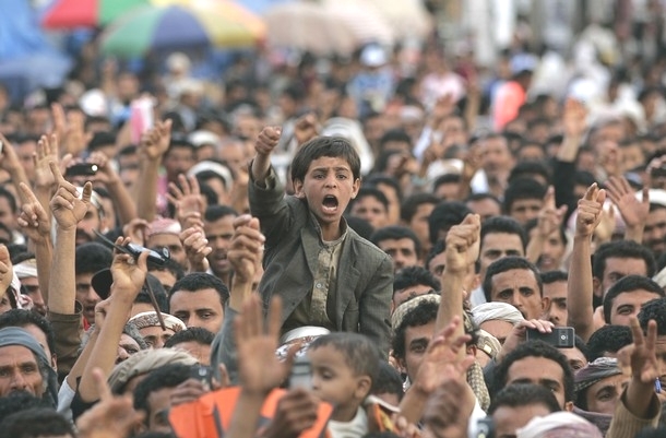 الثورة الشعبية اليمنية أثارت الإعجاب بسليمتها وطابعها الحضاري..