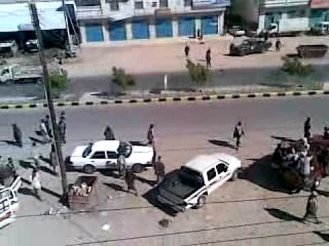 قتيلان في هجوم شنه مسلحون على سيارة بمدينة عتق 