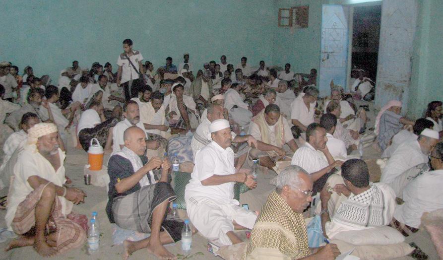 المجلس الأهلي لمدينة الوهط يدشن أولى فعالياته باستضافة محافظ لحج في أمسية رمضانية