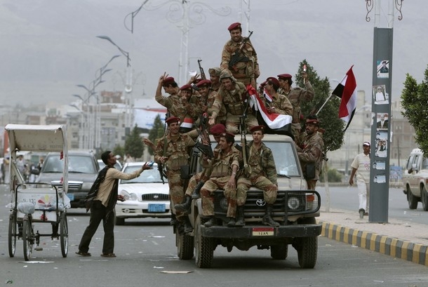  اليمن يعلن تحرير زنجبار من قبضة القاعدة