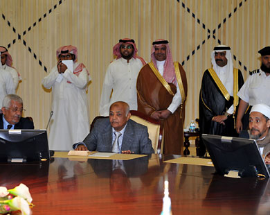 المعارضة تسقط مطالبة صالح التوقيع على المبادرة الخليجية