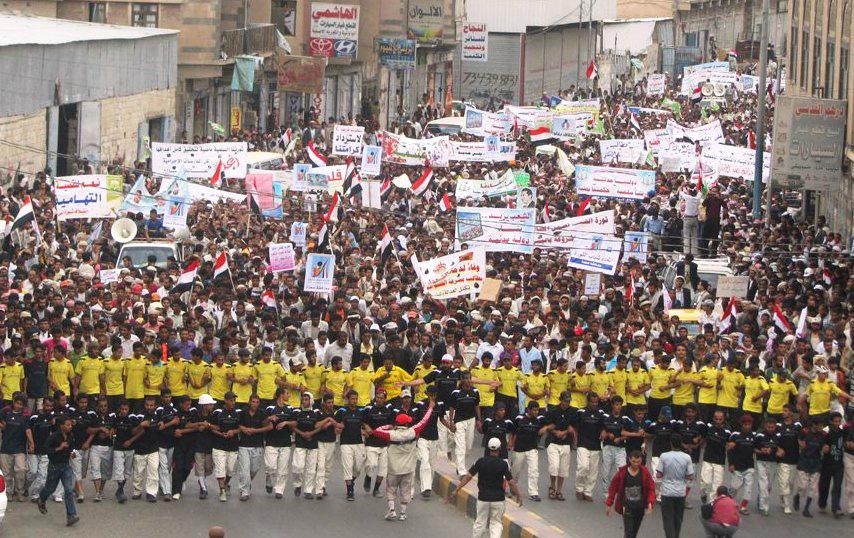 من فقدوا مصالحهم يحيكون المؤامرات لإرباك العملية الانتقالية في اليمن