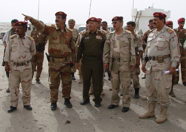 اللجنة العسكرية تحدد لجان الإشراف على مواصلة إخلاء العاصمة من المظاهر المسلحة