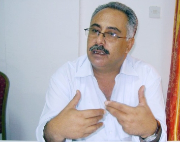 د. الشرجبي: عدم اتخاذ الرئيس قرارات حاسمة ضد أقارب صالح أبقى الوضع كما كان