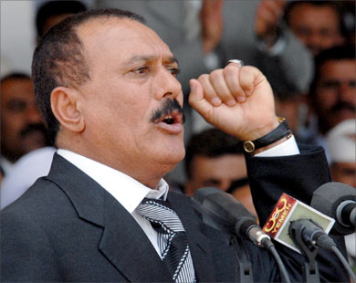 قيادي مؤتمري: صالح يدعو الحوثي لصفحة جديدة ويتنصل عن مسؤوليته في حروب صعدة