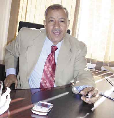 علاو يعتبر إقالة أقارب صالح من قيادة الجيش والأمن ضماناً لعدم حدوث أي تمرد على قرارات الرئيس