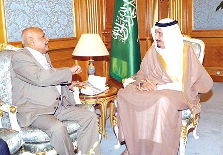  الأمير سلمان يعبر عن استياء المملكة من عرقلة صالح للعملية السياسية وبقائه في اليمن