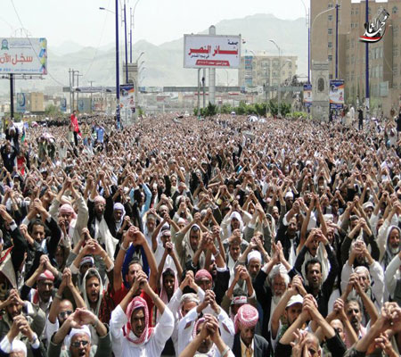 اليمنيون يحتشدون اليوم في جمعة 