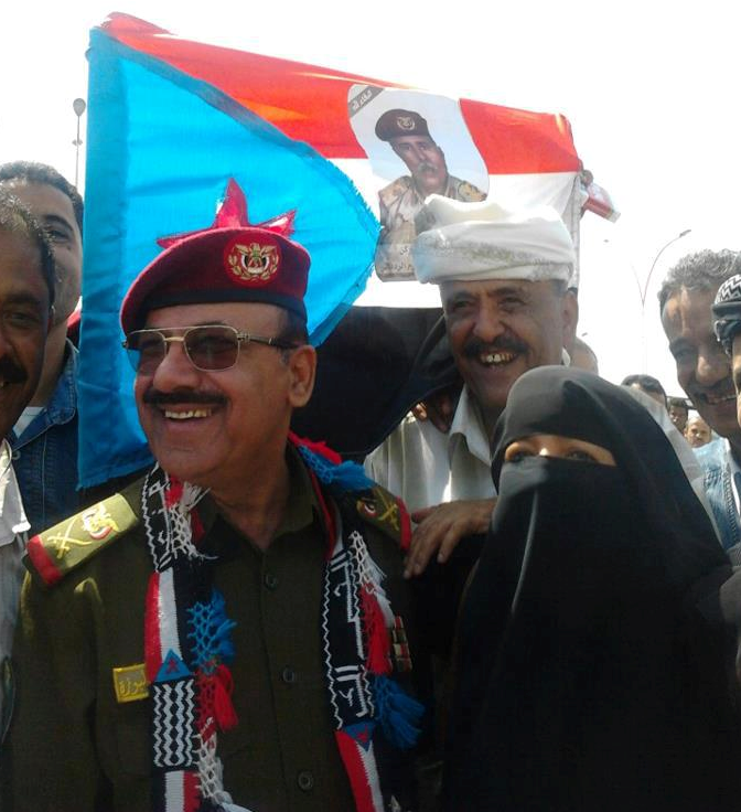 اللواء لبوزة: أنا جنوبي وتوشحت علم دولة الجنوب بمحض إرادتي 