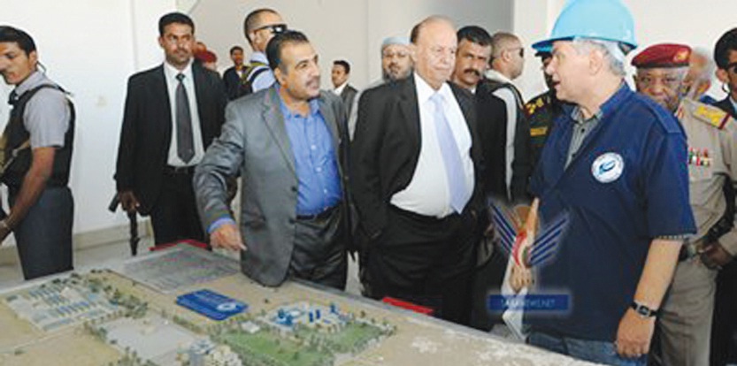 الرئيس يبحث تثبيت الأمن في عدن والمحافظات الجنوبية وعدم الانزلاق للعنف