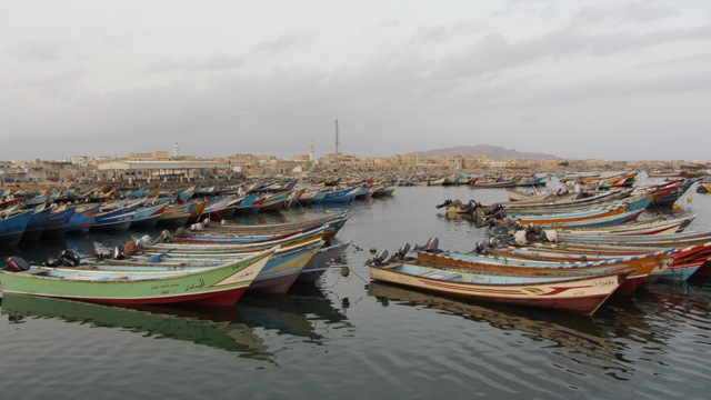البحرية الارتيرية تعتدي على 15 قارباً بالأسلحة الثقيلة وتصادر 9 قوارب من المياه اليمنية
