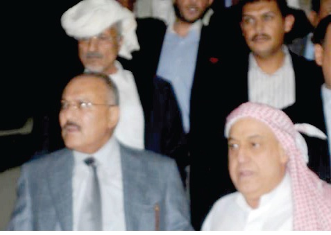  صالح يعود إلى صنعاء وأحمد علي يمتنع عن أداء اليمين الدستورية كسفير