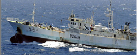 اليمن تضبط سفينة صيد إيرانية جنوب سقطرى 