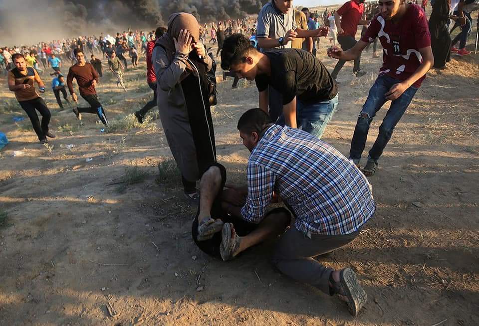 آلاف الفلسطينيين في غزة يتوافدون للمشاركة في جمعة “التطبيع مع العدو جريمة وخيانة”