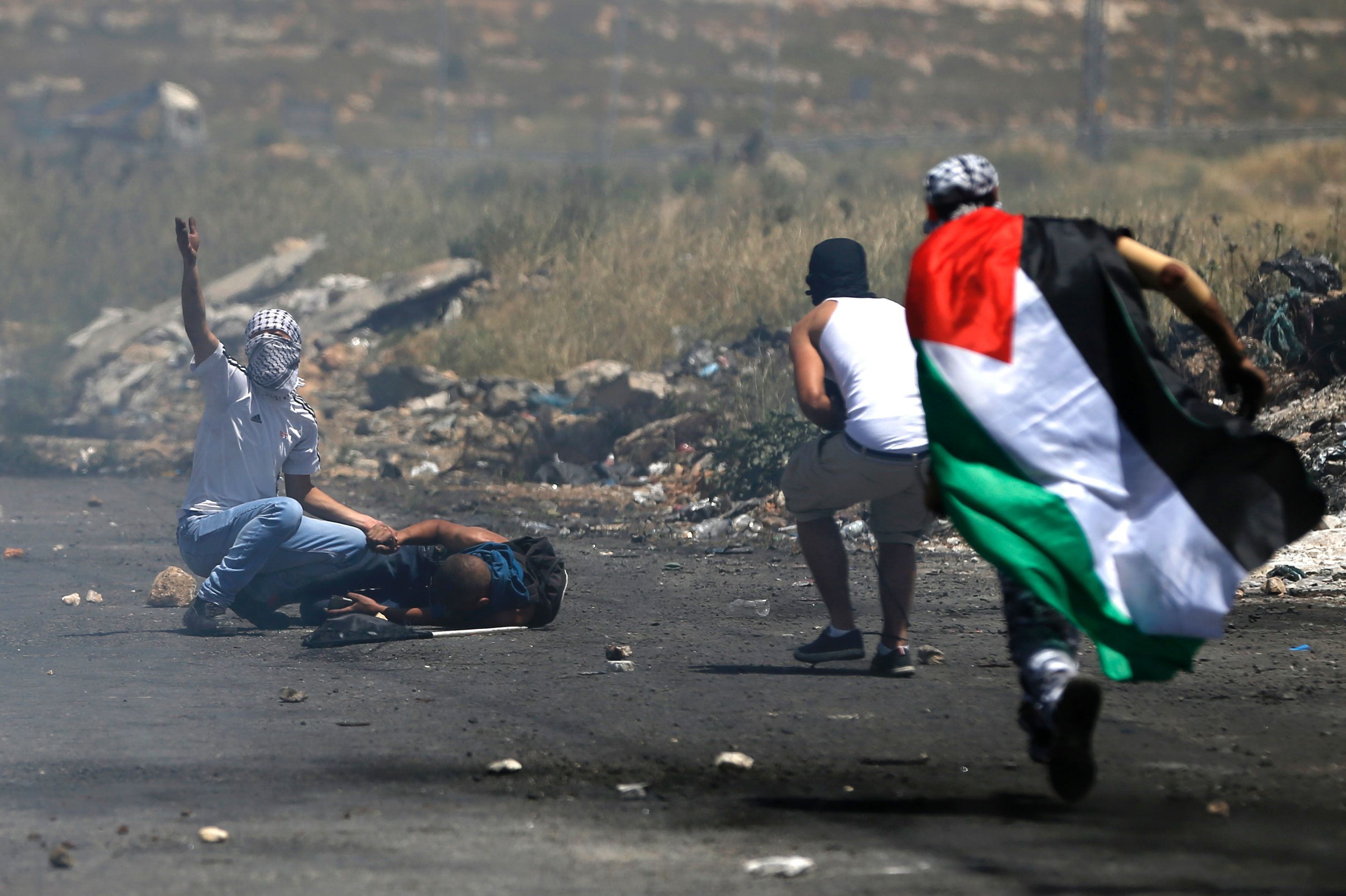 إصابة 4 فلسطينيين برصاص جيش الاحتلال غربي رام الله