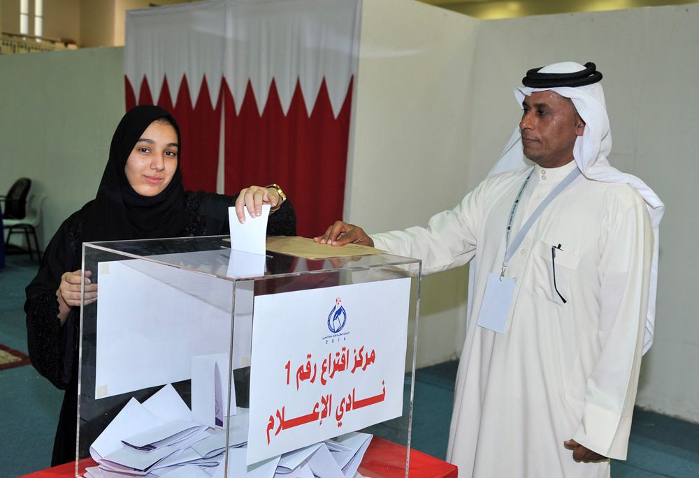البحرين تتحدث عن “إقبال كثيف” على الانتخابات و”الوفاق” تشير لتوقيفات