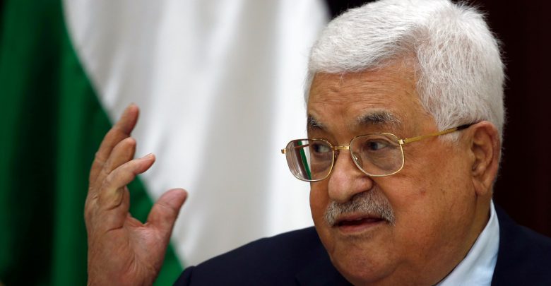 عباس يبدأ مباحثات لإجراء أول انتخابات برلمانية فلسطينية منذ 2006