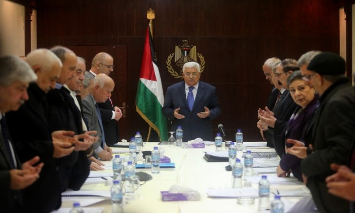السلطة الفلسطينية تبحث تشكيل حكومة جديدة تضم فصائل منظمة التحرير