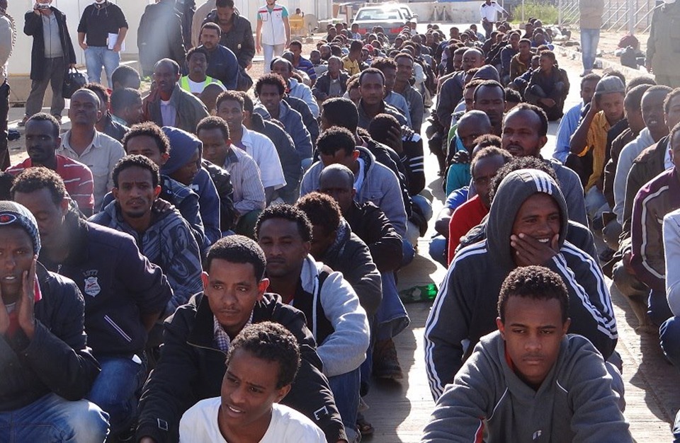 20 مليون دولار من قطر لإجلاء المهاجرين الأفارقة في ليبيا