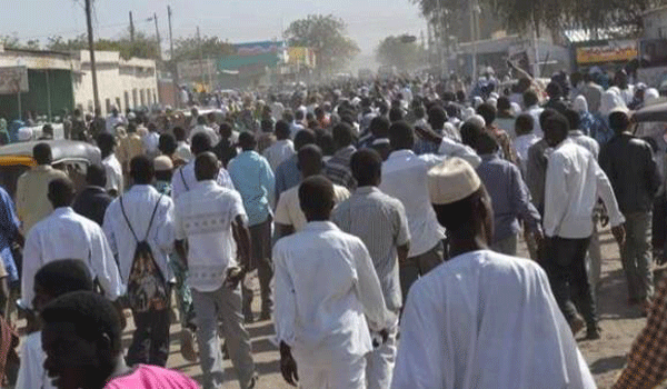 المعارضة السودانية تتعهد باستمرار الاحتجاجات حتى تنحي البشير