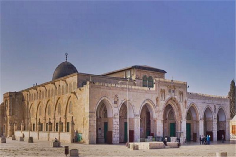 الأردن يتهم إسرائيل باستهداف “ممنهج” للمسجد الأقصى