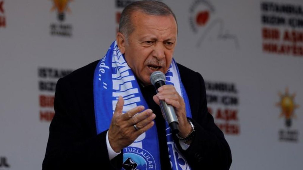 أردوغان: تركيا ستحل أمر سوريا “في الميدان” بعد الانتخابات المحلية