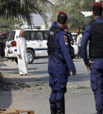 البحرين تحاكم 12 من قوات الأمن بتهمة الاعتداء على سجناء