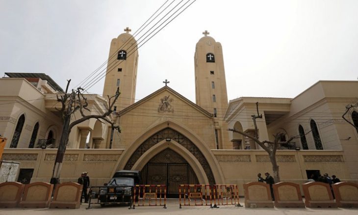 الثاني من نوعه خلال عام.. مقتل كاهن داخل كنيسة مصرية