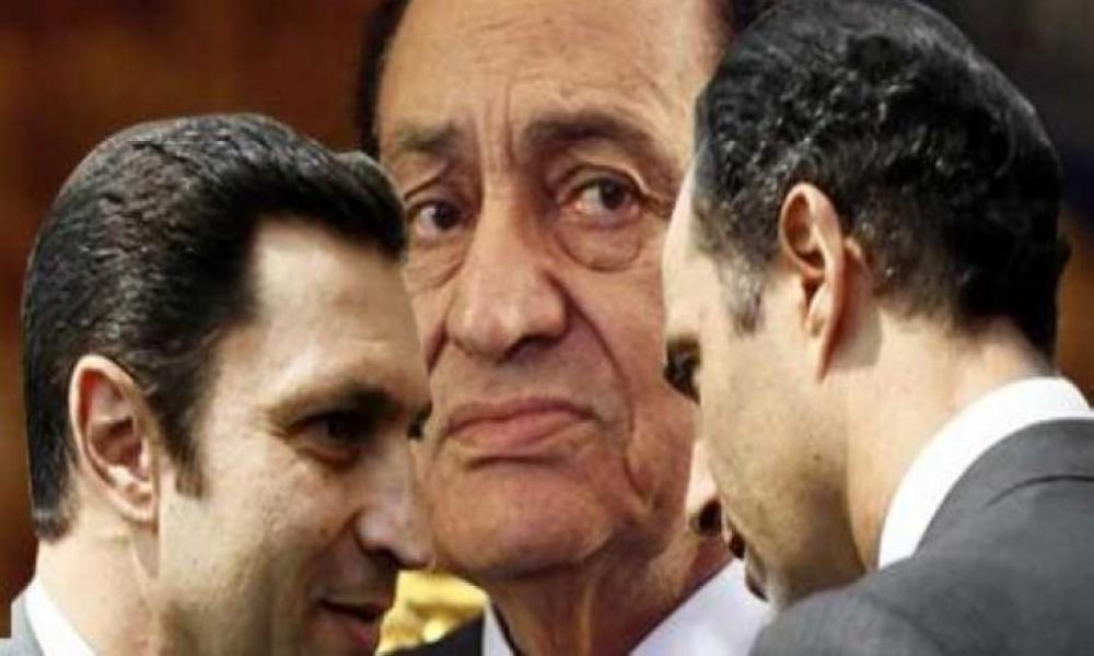 محكمة مصرية توقف دعوى التلاعب في البورصة لنجلي مبارك مؤقتا