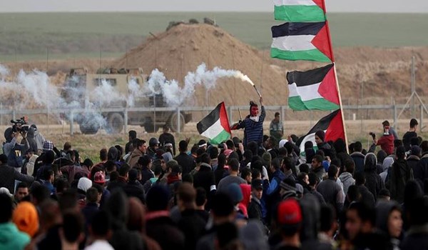 إصابة عشرات المتظاهرين الفلسطينيين برصاص الاحتلال الإسرائيلي شرقي غزة