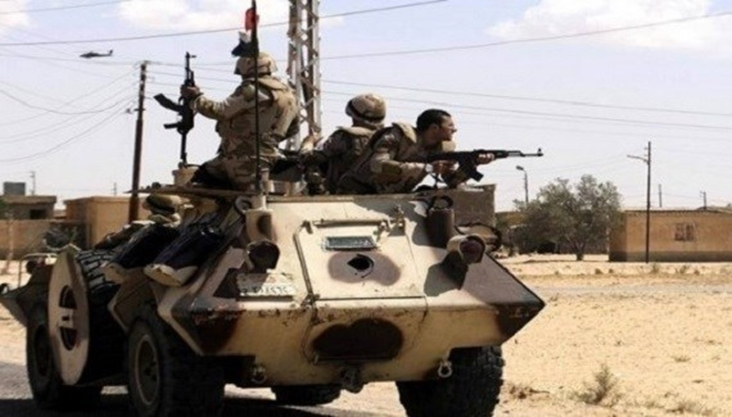 مصدر أمني مصري: مسلحون يخطفون 10 مدنيين في سيناء ومقتل 4 “تكفيريين”