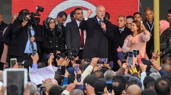 الرئيس التونسي: الثورة مستمرة رغم الدسائس والمناورات