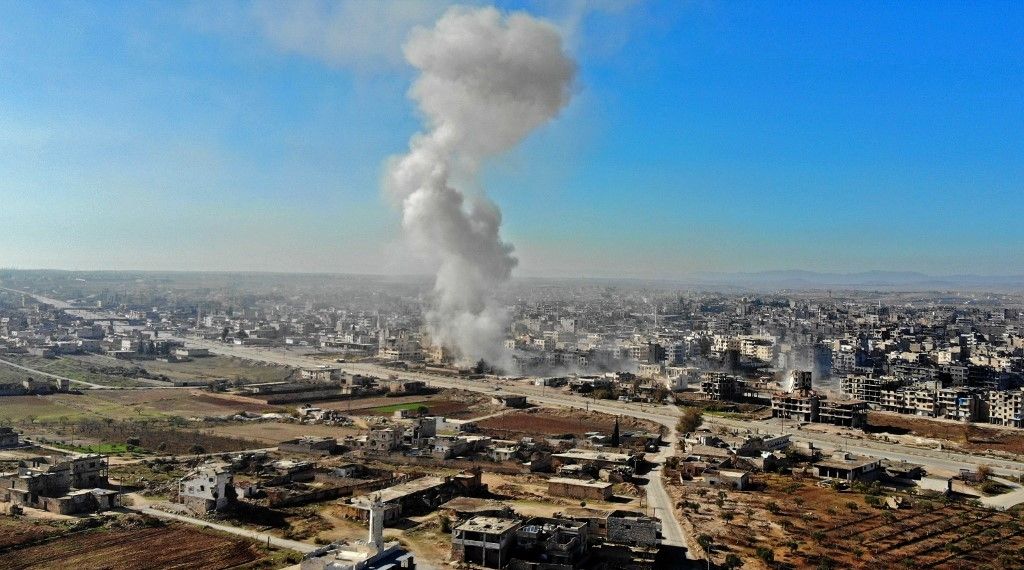 مقتل ثمانية مدنيين بينهم خمسة أطفال في غارات جوية روسية على إدلب