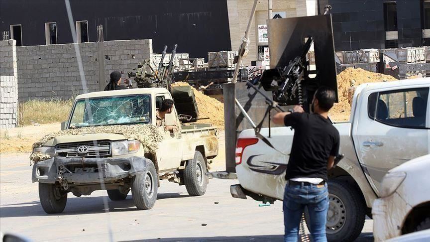 مقتل مدني وإصابة 6 بينهم طفل في قصف لحفتر على طرابلس