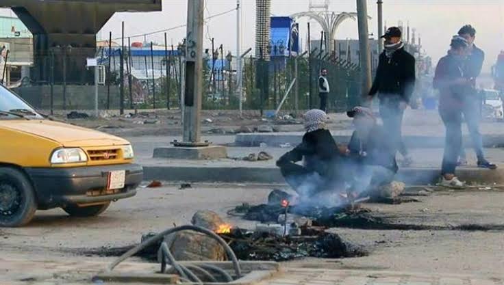 لأول مرة.. متظاهرون عراقيون يوقفون الإنتاج النفطي في حقل الناصرية