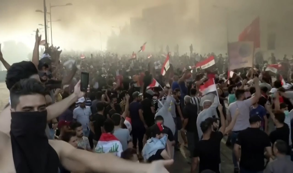 مقتل متظاهرين اثنين برصاص قوات الأمن وسط بغداد وفقدان ثلاثة فرنسيين وعراقي