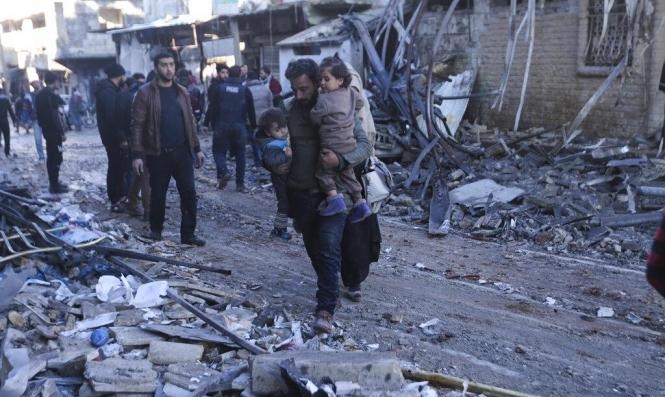 إدلب.. مقتل 8 مدنيين في هجمات للنظام السوري وروسيا
