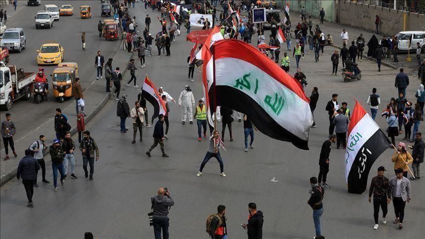 إصابة متظاهرين وعدد من قوات الأمن في مواجهات وسط بغداد