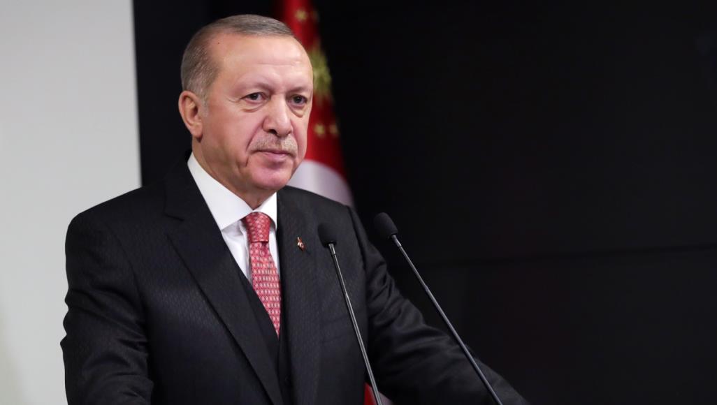 أردوغان يتبرع برواتب 7 أشهر لـ