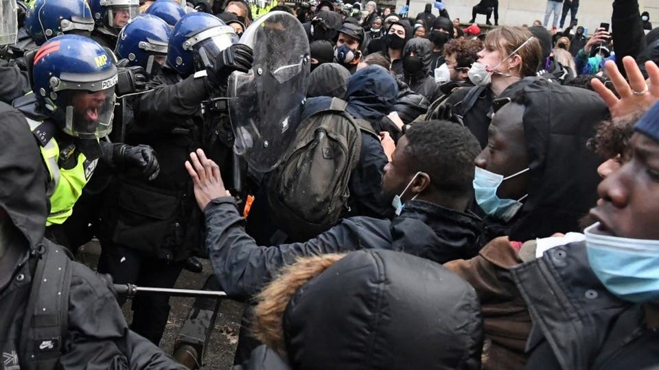 تنديدا بعنف الشرطة والعنصرية.. شوارع أوروبية تنتفض على وقع احتجاجات أميركا