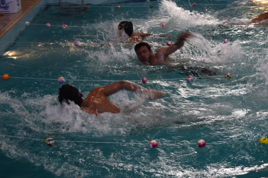 انطلاق منافسات بطولة مأرب للسباحة الحرة