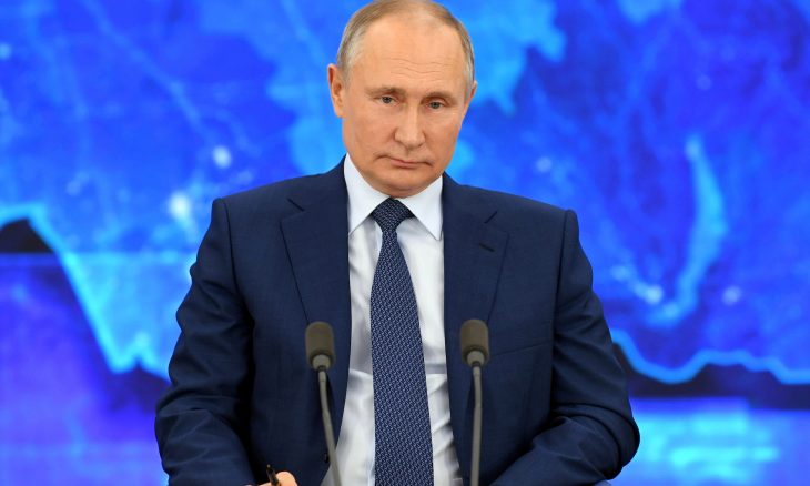 بوتين يوقع قانونا يمنح الرؤساء حصانة مدى الحياة